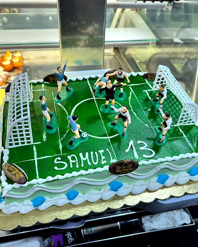 Campo da calcio, 13 anni